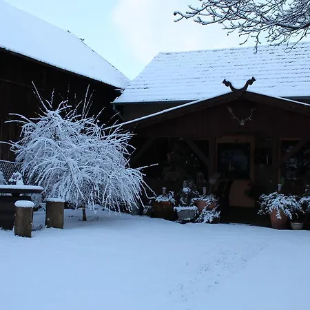 Walnusshof 아파트 Schmogrow